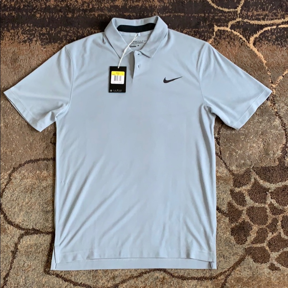 New Nike Golf Mens Polo. Dri-fit. Small.